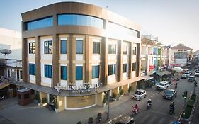 Centerpoint Boutique Hotel